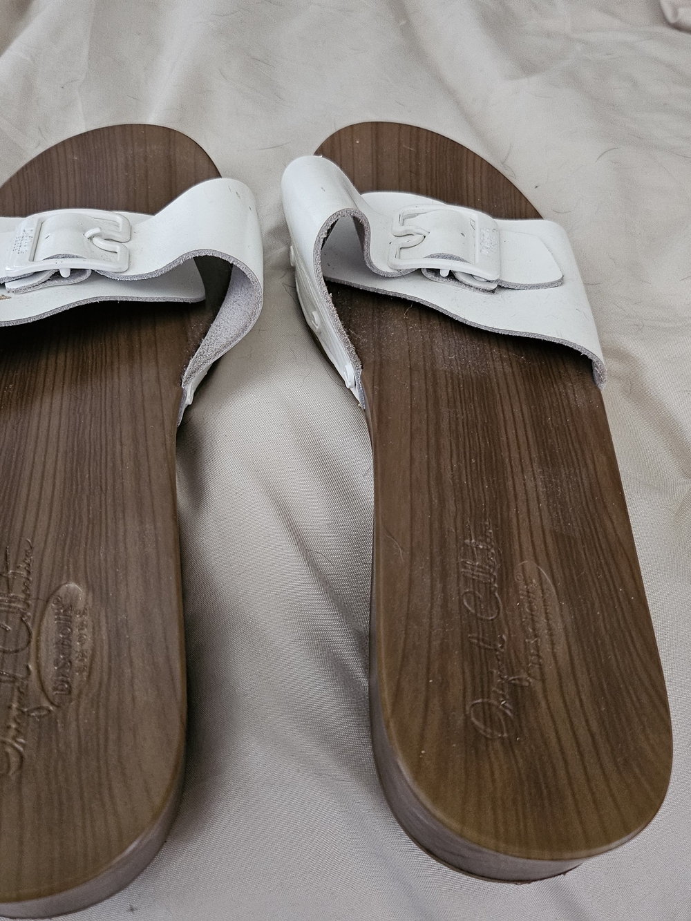 Dr. Scholl's White Buckle Slide Sandals with Brown Wood-Effect Footbed